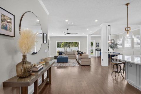 Casa en venta en Dunedin, Florida, 4 dormitorios, 294.87 m2 № 2383505 - foto 3