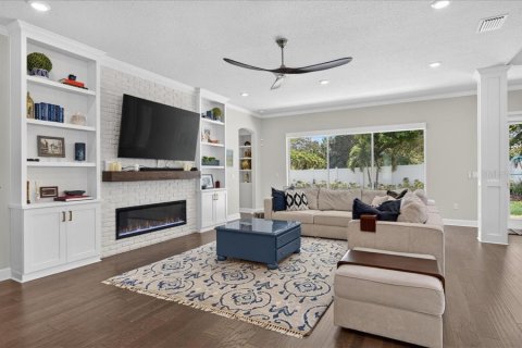 Casa en venta en Dunedin, Florida, 4 dormitorios, 294.87 m2 № 2383505 - foto 12