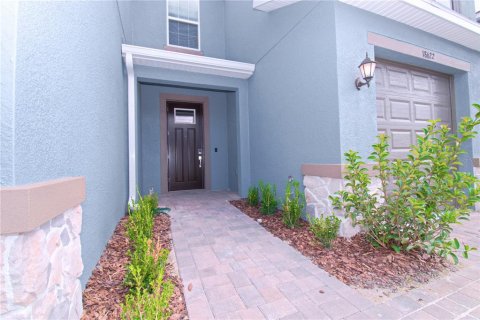 Touwnhouse à louer à Lutz, Floride: 3 chambres, 151.62 m2 № 2280372 - photo 3
