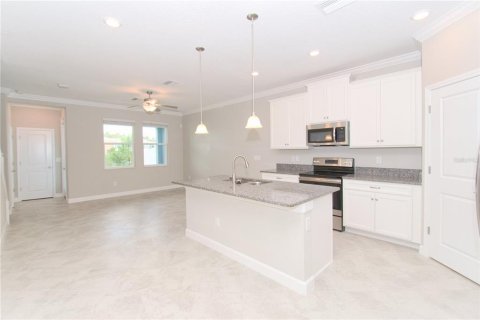 Touwnhouse à louer à Lutz, Floride: 3 chambres, 151.62 m2 № 2280372 - photo 6