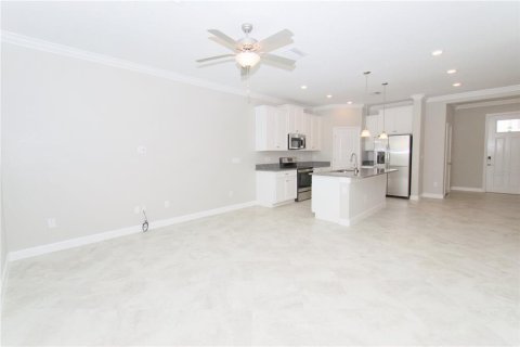Touwnhouse à louer à Lutz, Floride: 3 chambres, 151.62 m2 № 2280372 - photo 7