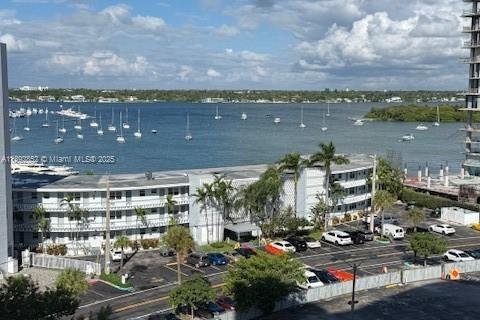 Copropriété à louer à North Bay Village, Floride: 1 chambre, 83.61 m2 № 1946447 - photo 30