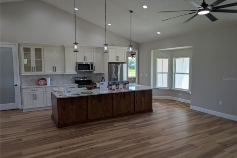 Casa en venta en Ocala, Florida, 3 dormitorios, 198.53 m2 № 1569482 - foto 5