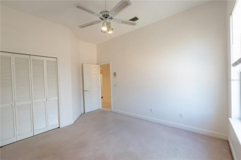 House in Oviedo, Florida 4 bedrooms, 237.83 sq.m. № 1775127 - photo 22
