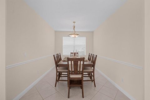 Villa ou maison à vendre à Port St. Lucie, Floride: 5 chambres, 322.84 m2 № 2394779 - photo 13