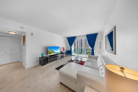 Copropriété à vendre à Hollywood, Floride: 1 chambre, 81.2 m2 № 1956025 - photo 9