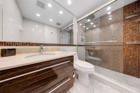 Copropriété à vendre à Hollywood, Floride: 1 chambre, 81.2 m2 № 1956025 - photo 20