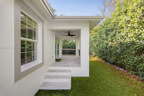 Снять в аренду виллу или дом в Майами, Флорида 4 спальни, 163.97м2, № 1938692 - фото 23