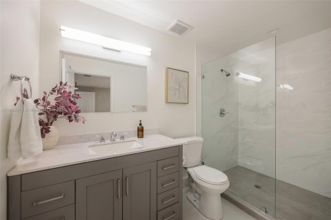 Снять в аренду виллу или дом в Майами, Флорида 4 спальни, 163.97м2, № 1938692 - фото 18