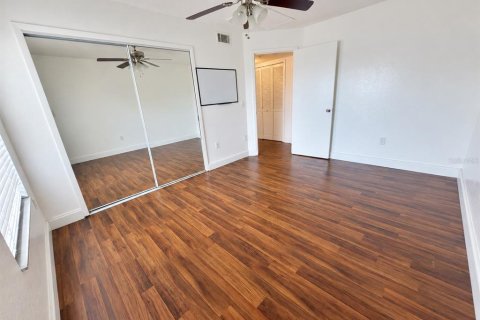 Condominio en alquiler en Kissimmee, Florida, 1 dormitorio, 61.78 m2 № 2430796 - foto 7