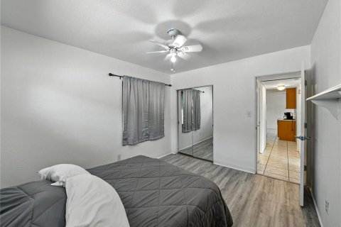 Villa ou maison à vendre à Saint Petersburg, Floride: 2 chambres, 91.42 m2 № 1876038 - photo 21