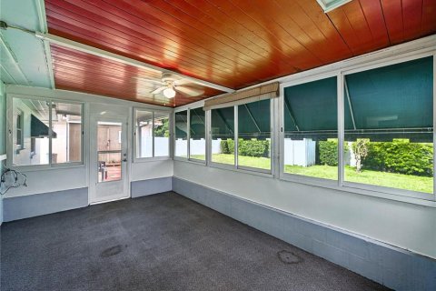 Villa ou maison à vendre à Saint Petersburg, Floride: 2 chambres, 91.42 m2 № 1876038 - photo 4