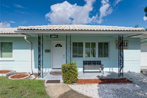 Villa ou maison à vendre à Saint Petersburg, Floride: 2 chambres, 91.42 m2 № 1876038 - photo 6