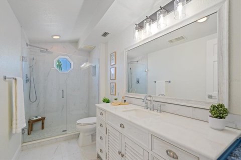 Villa ou maison à vendre à Englewood, Floride: 4 chambres, 213.02 m2 № 2229174 - photo 25