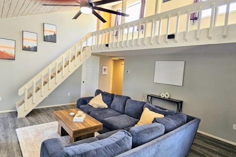 Condo in Sarasota, Florida, 2 bedrooms № 2104243 - photo 11