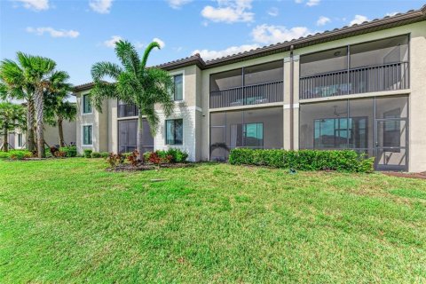 Condominio en alquiler en Bradenton, Florida, 2 dormitorios, 123.47 m2 № 1552672 - foto 16