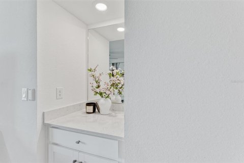 Condominio en alquiler en Bradenton, Florida, 2 dormitorios, 123.47 m2 № 1552672 - foto 12
