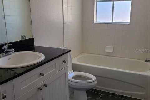 Touwnhouse à vendre à Saint Petersburg, Floride: 3 chambres, 193.7 m2 № 1259679 - photo 7