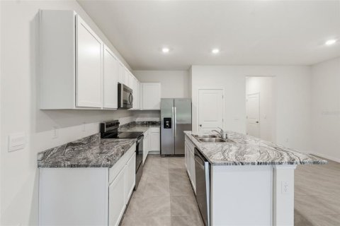 Touwnhouse à vendre à Wimauma, Floride: 3 chambres, 157.47 m2 № 2121236 - photo 5