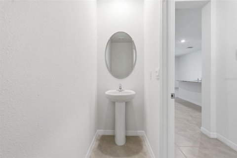 Touwnhouse à vendre à Wimauma, Floride: 3 chambres, 157.47 m2 № 2121236 - photo 11