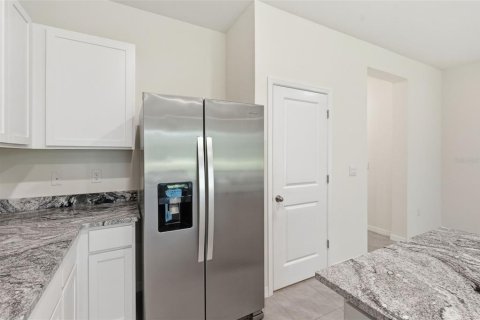 Touwnhouse à vendre à Wimauma, Floride: 3 chambres, 157.47 m2 № 2121236 - photo 8