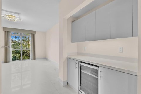 Condominio en venta en North Miami Beach, Florida, 3 dormitorios, 212.28 m2 № 1480372 - foto 14