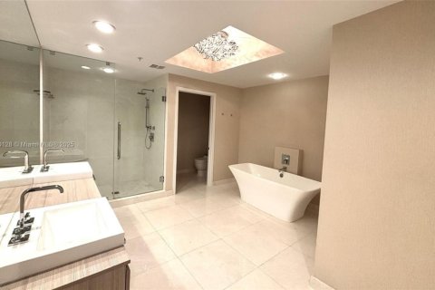 Condominio en venta en North Miami Beach, Florida, 3 dormitorios, 212.28 m2 № 1480372 - foto 16