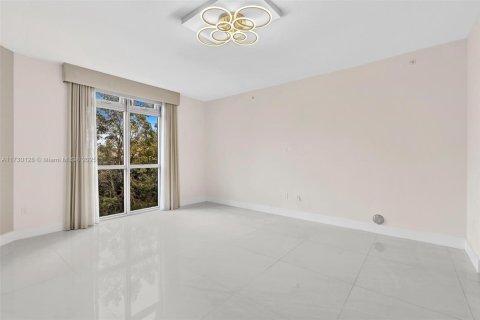 Condominio en venta en North Miami Beach, Florida, 3 dormitorios, 212.28 m2 № 1480372 - foto 19