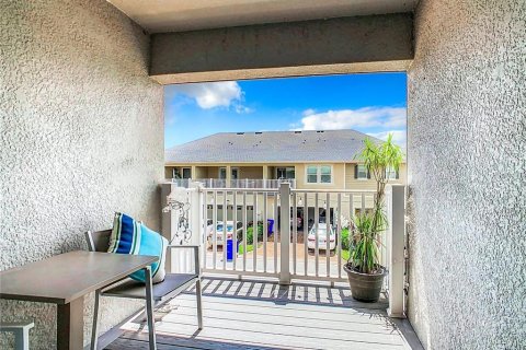 Townhouse in Kissimmee, Florida 3 bedrooms, 141.95 sq.m. № 1788277 - photo 22