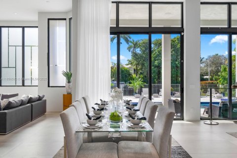 Снять в аренду виллу или дом в Форт-Лодердейл, Флорида 6 спален, 406.91м2, № 2015097 - фото 9