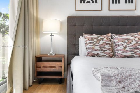 Снять в аренду виллу или дом в Форт-Лодердейл, Флорида 6 спален, 406.91м2, № 2015097 - фото 16