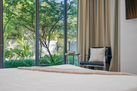 Снять в аренду виллу или дом в Форт-Лодердейл, Флорида 6 спален, 406.91м2, № 2015097 - фото 25