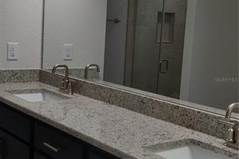 Casa en venta en Spring Hill, Florida, 4 dormitorios, 185.8 m2 № 1784489 - foto 16