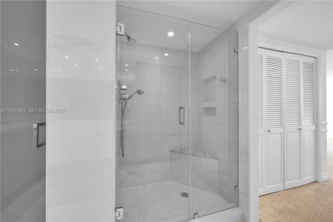 Снять в аренду кондоминиум в Майами, Флорида 2 спальни, 174.84м2, № 2020085 - фото 23