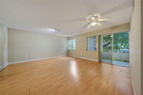 Condominio en venta en Oakland Park, Florida, 2 dormitorios, 92.16 m2 № 1967372 - foto 5