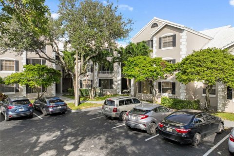 Condominio en venta en Oakland Park, Florida, 2 dormitorios, 92.16 m2 № 1967372 - foto 25