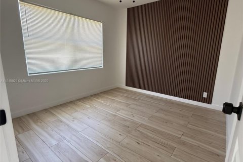 Купить коммерческую недвижимость в Форт-Лодердейл, Флорида 193.24м2, № 1850609 - фото 19