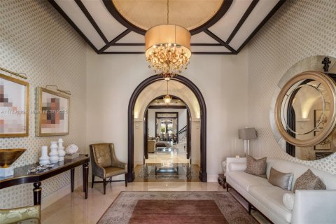 Villa ou maison à vendre à Miami Beach, Floride: 21 chambre, 3287.35 m2 № 1935083 - photo 7
