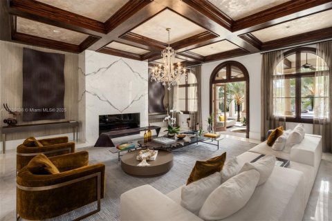Villa ou maison à vendre à Miami Beach, Floride: 21 chambre, 3287.35 m2 № 1935083 - photo 14