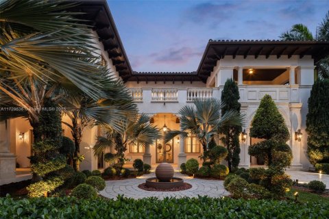 Villa ou maison à vendre à Miami Beach, Floride: 21 chambre, 3287.35 m2 № 1935083 - photo 10