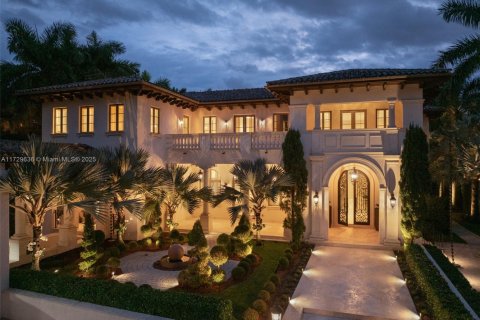 Villa ou maison à vendre à Miami Beach, Floride: 21 chambre, 3287.35 m2 № 1935083 - photo 9