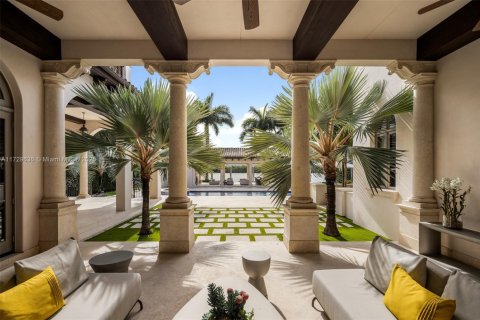 Villa ou maison à vendre à Miami Beach, Floride: 21 chambre, 3287.35 m2 № 1935083 - photo 15