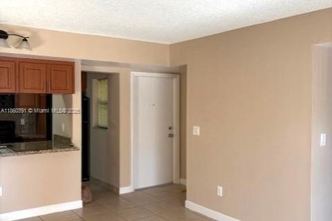 Copropriété à vendre à Miami, Floride: 3 chambres, 92.25 m2 № 1889400 - photo 30