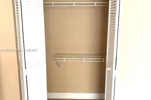 Copropriété à vendre à Miami, Floride: 3 chambres, 92.25 m2 № 1889400 - photo 19