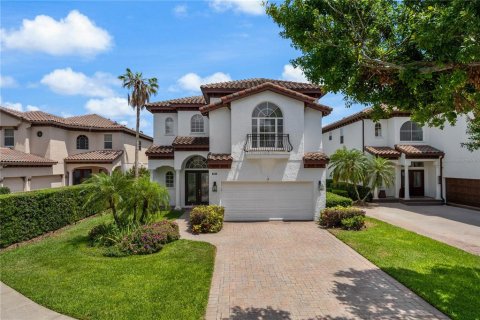 Casa en venta en Orlando, Florida, 4 dormitorios, 426.61 m2 № 1680887 - foto 2