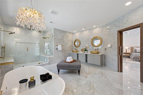 Casa en venta en Orlando, Florida, 4 dormitorios, 426.61 m2 № 1680887 - foto 22