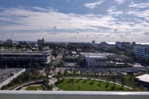 Condominio en venta en Miami Beach, Florida, 1 dormitorio, 69.31 m2 № 1957593 - foto 16