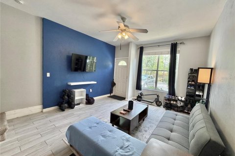 Copropriété à vendre à Gainesville, Floride: 2 chambres, 103.49 m2 № 2108226 - photo 4