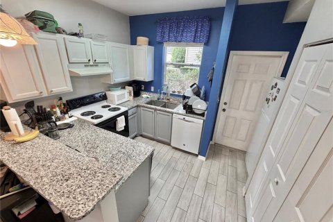 Copropriété à vendre à Gainesville, Floride: 2 chambres, 103.49 m2 № 2108226 - photo 10