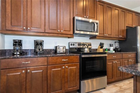 Villa ou maison à vendre à Kissimmee, Floride: 5 chambres, 238.76 m2 № 2416303 - photo 26